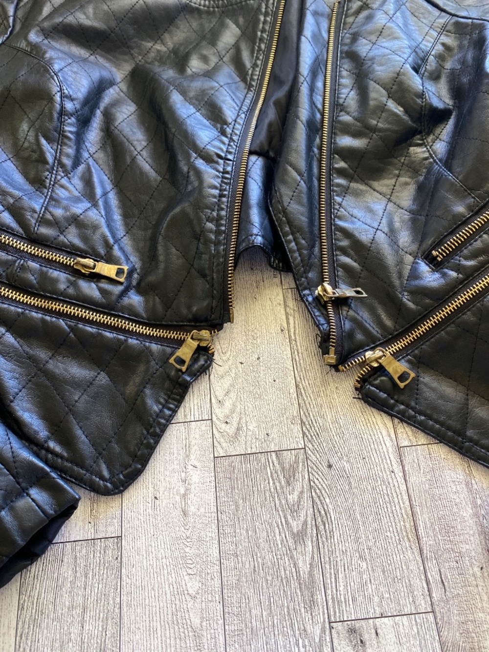 Leather Jacket - Picture 3 of 8
